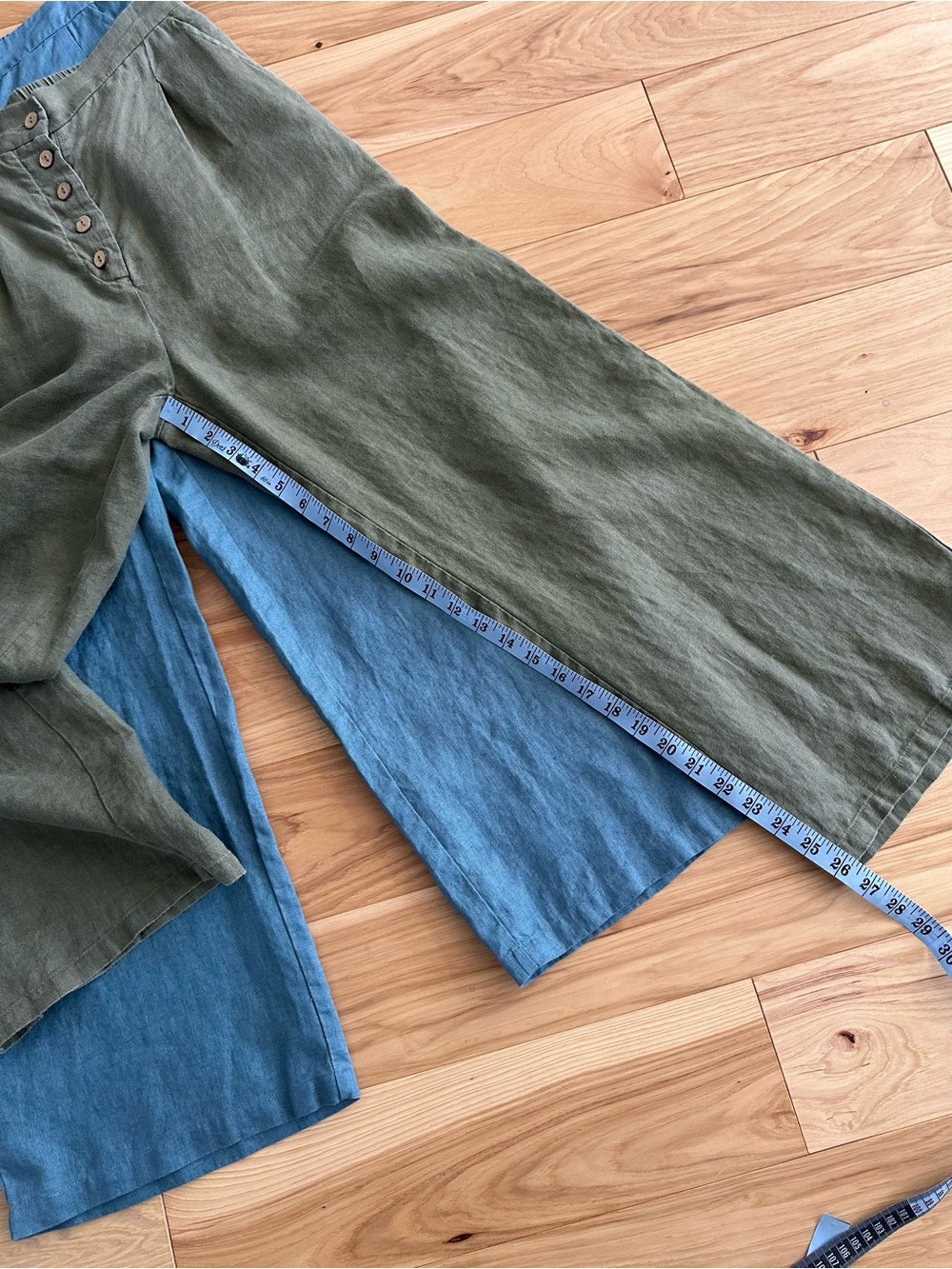 Lintico Grae Cove Trousers - Teal & Olive Linen Pants - Set of Two - Size Small - Picture 9 of 11